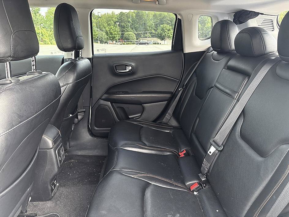 Used 2018 White Clearcoat Jeep Limited image 21