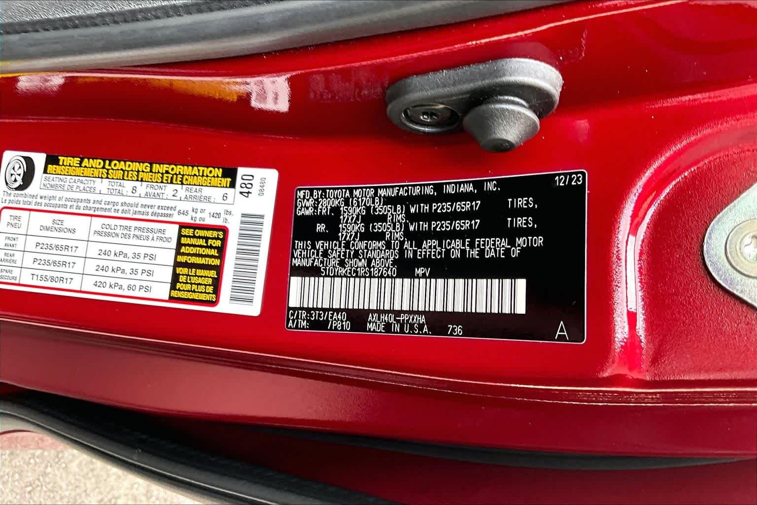 Used 2024 Ruby Flare Pearl Toyota XLE image 34