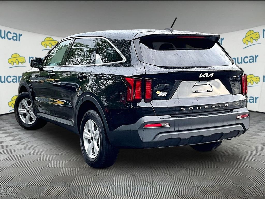 Used 2022 Ebony Black Kia LX image 4