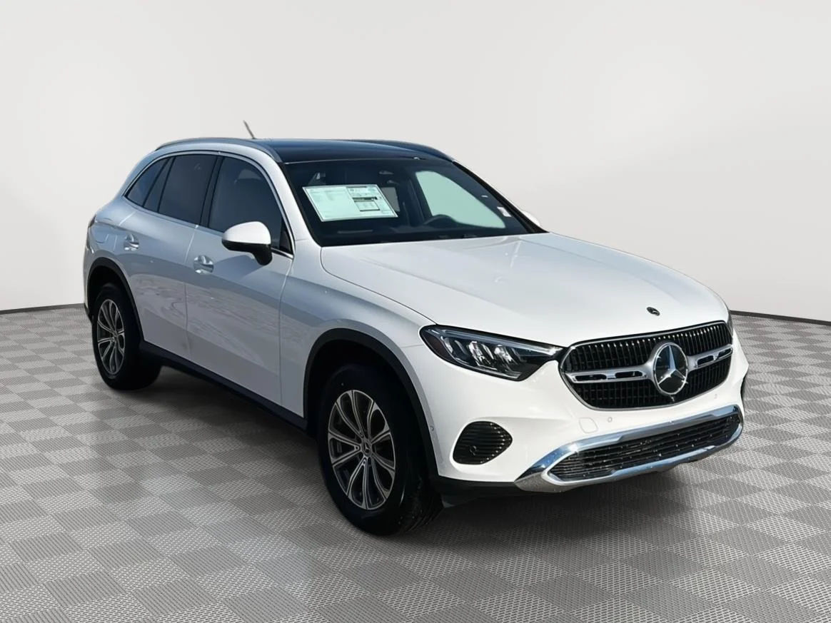 2026 Mercedes-Benz GLC GLC 300 4MATIC's photo