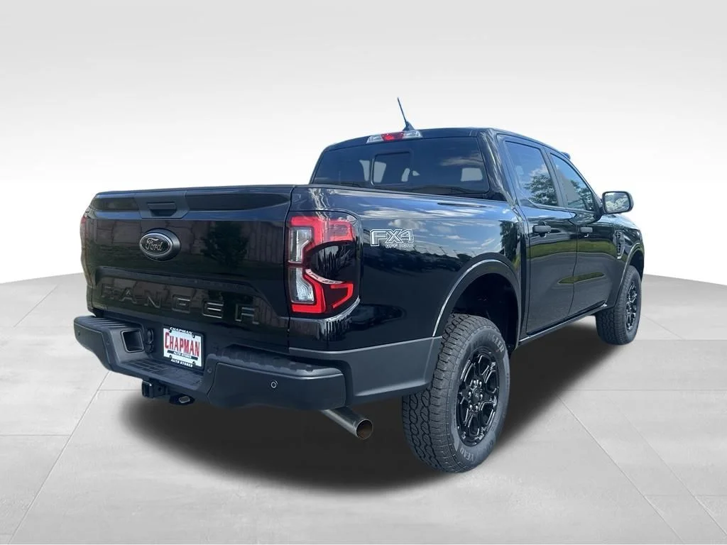 New 2026 Shadow Black Ford XLT image 5