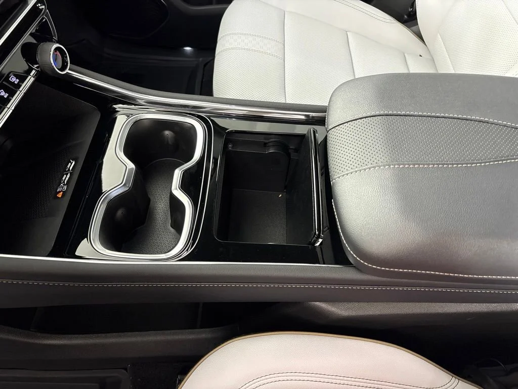 2026 Chevrolet Traverse High Country - Photo 51