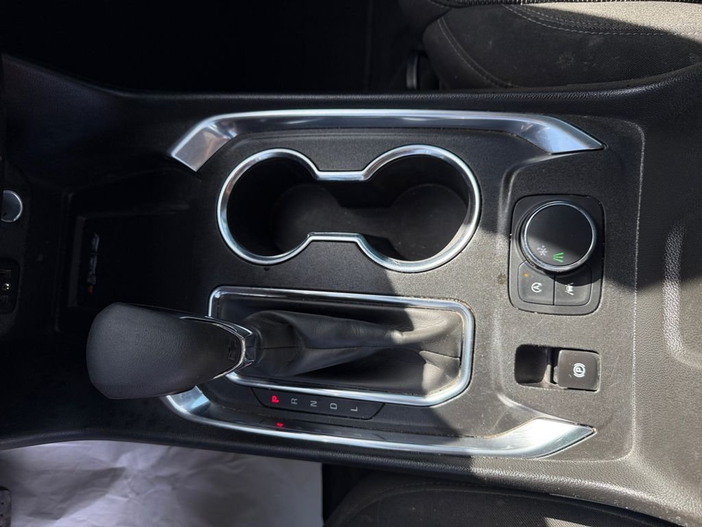 Used 2023 Blue Chevrolet LT image 17