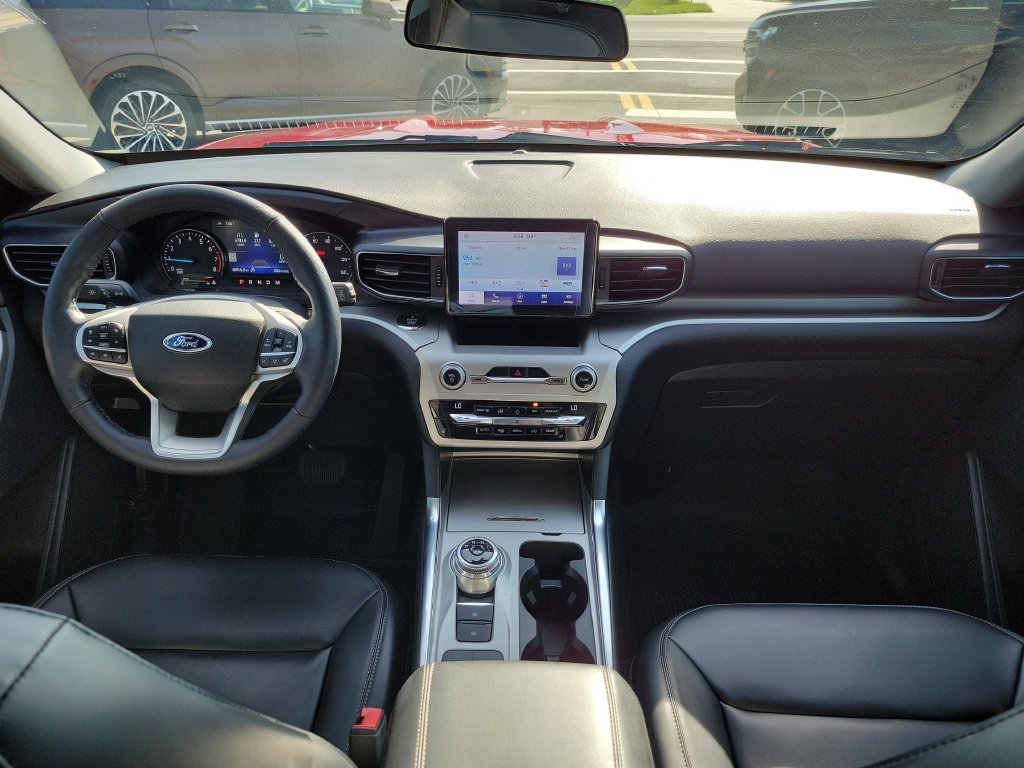 Used 2021 Red Metallic Ford XLT image 18