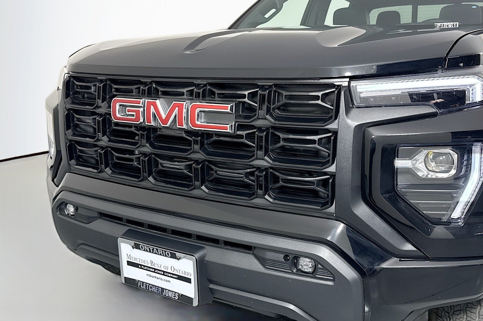 Used 2024 Onyx Black GMC 2WD Elevation image 13