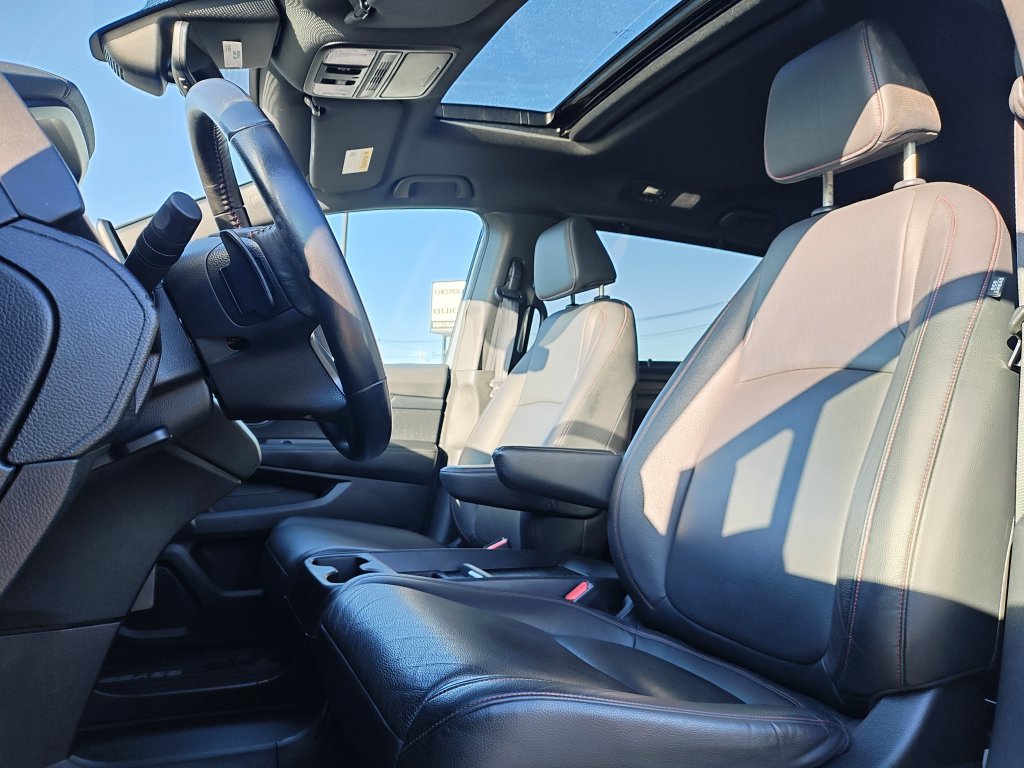Used 2024 Gray Honda Sport image 13
