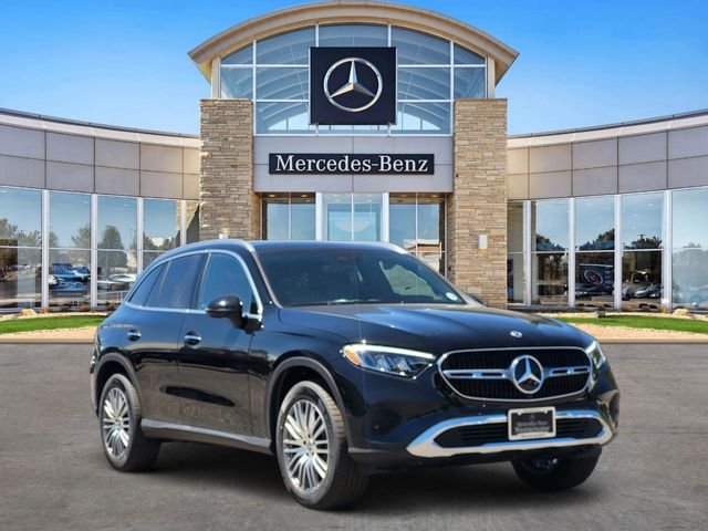 New 2026 Black Mercedes-Benz GLC 300 image 6