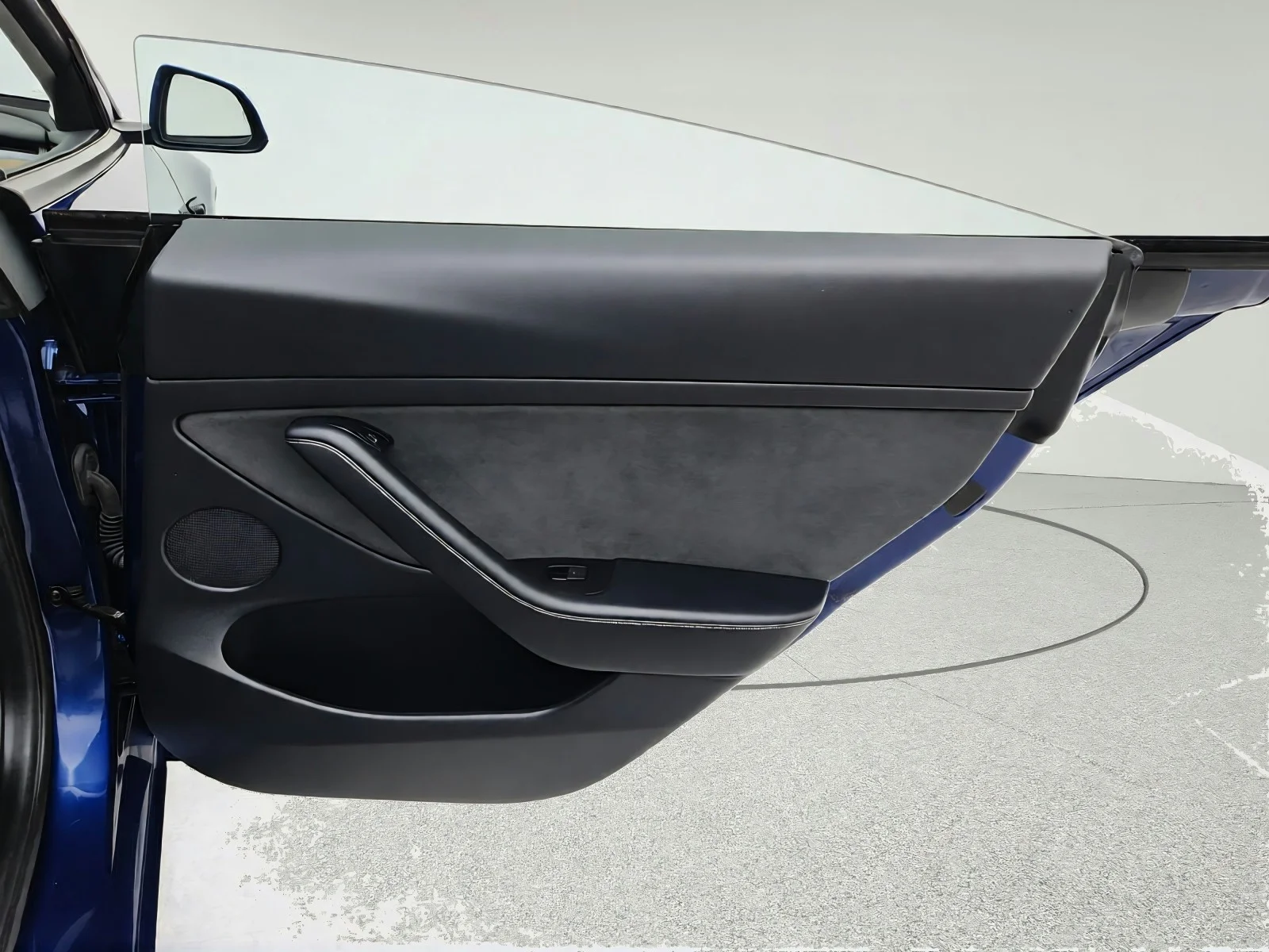 Used 2023 Deep Blue Metallic Tesla SEDAN image 30