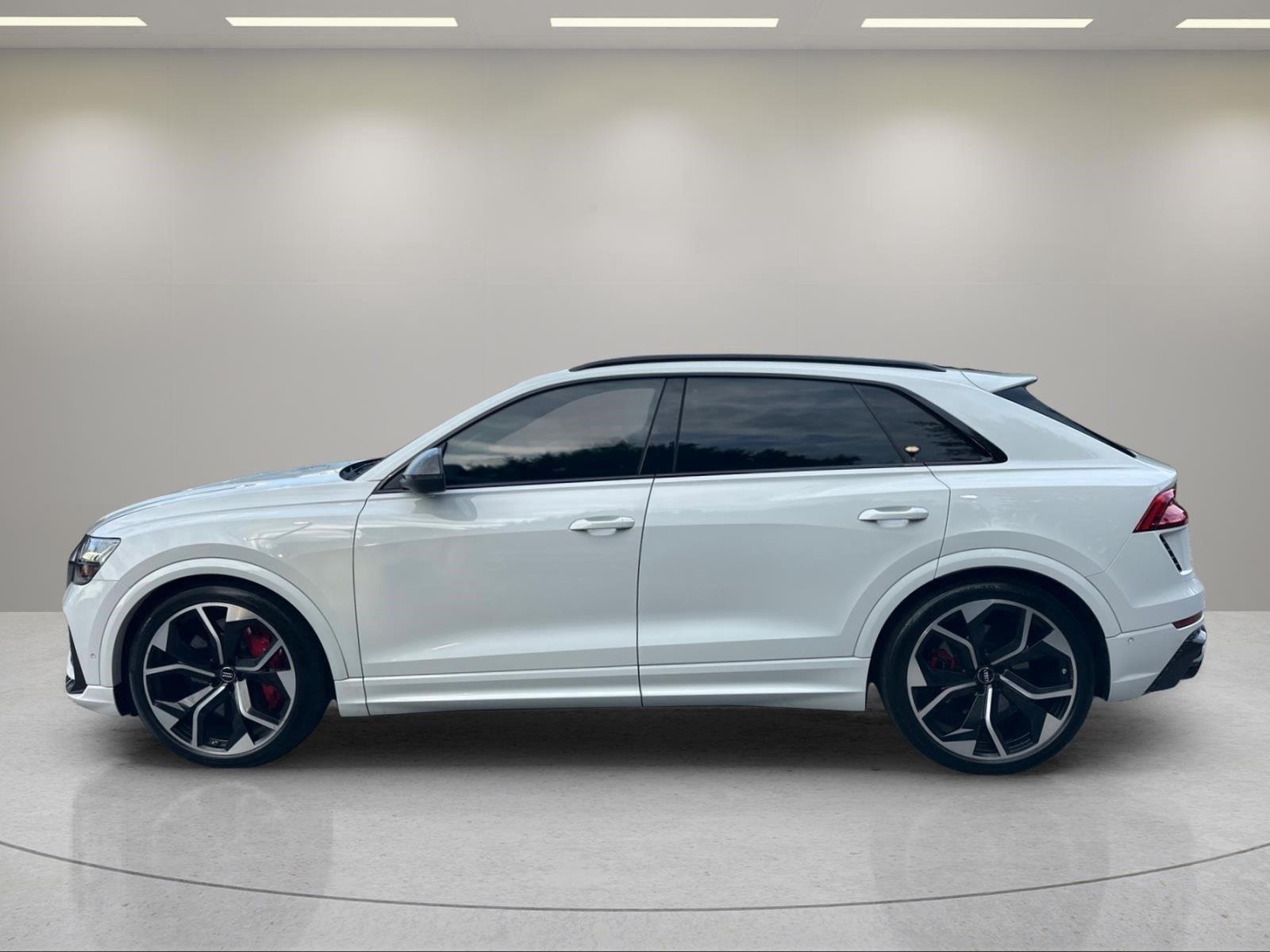 Used 2021 Glacier White Metallic Audi  image 2