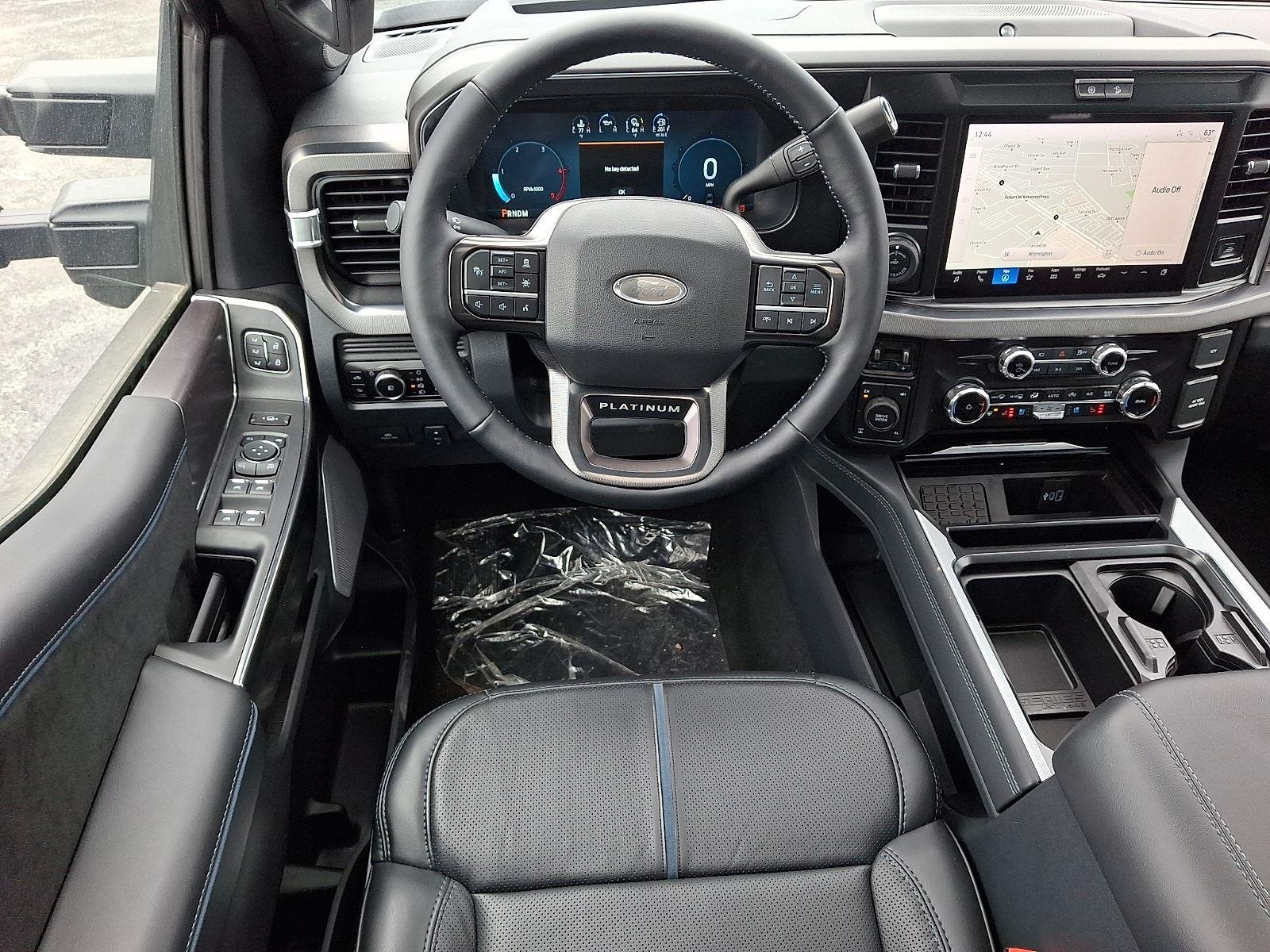 2026 Ford F-350 Super Duty Platinum - Photo 7