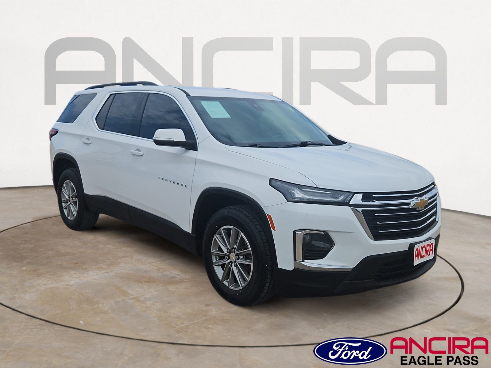Used 2023 Summit White Chevrolet LT Cloth image 1