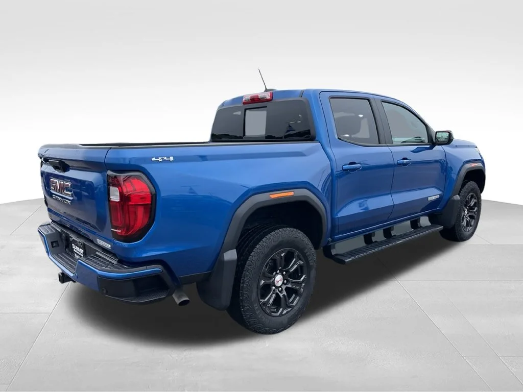 Used 2023 Blue Metallic GMC Elevation image 4