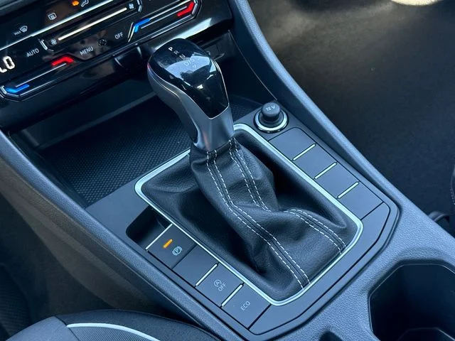 New 2026 Deep Black Pearl Volkswagen 1.5T Sport image 32