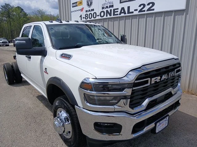 2026 RAM 3500 Tradesman 4X4 Crew Cab's photo