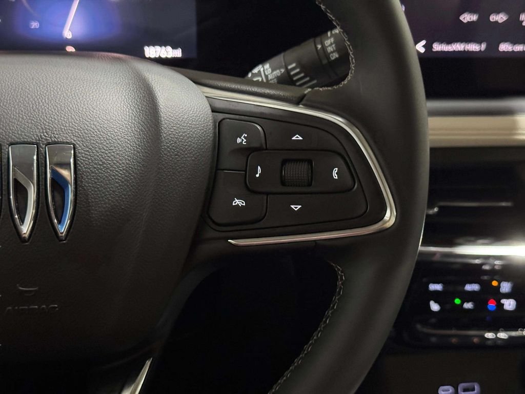 2025 Buick Encore GX Avenir - Photo 16