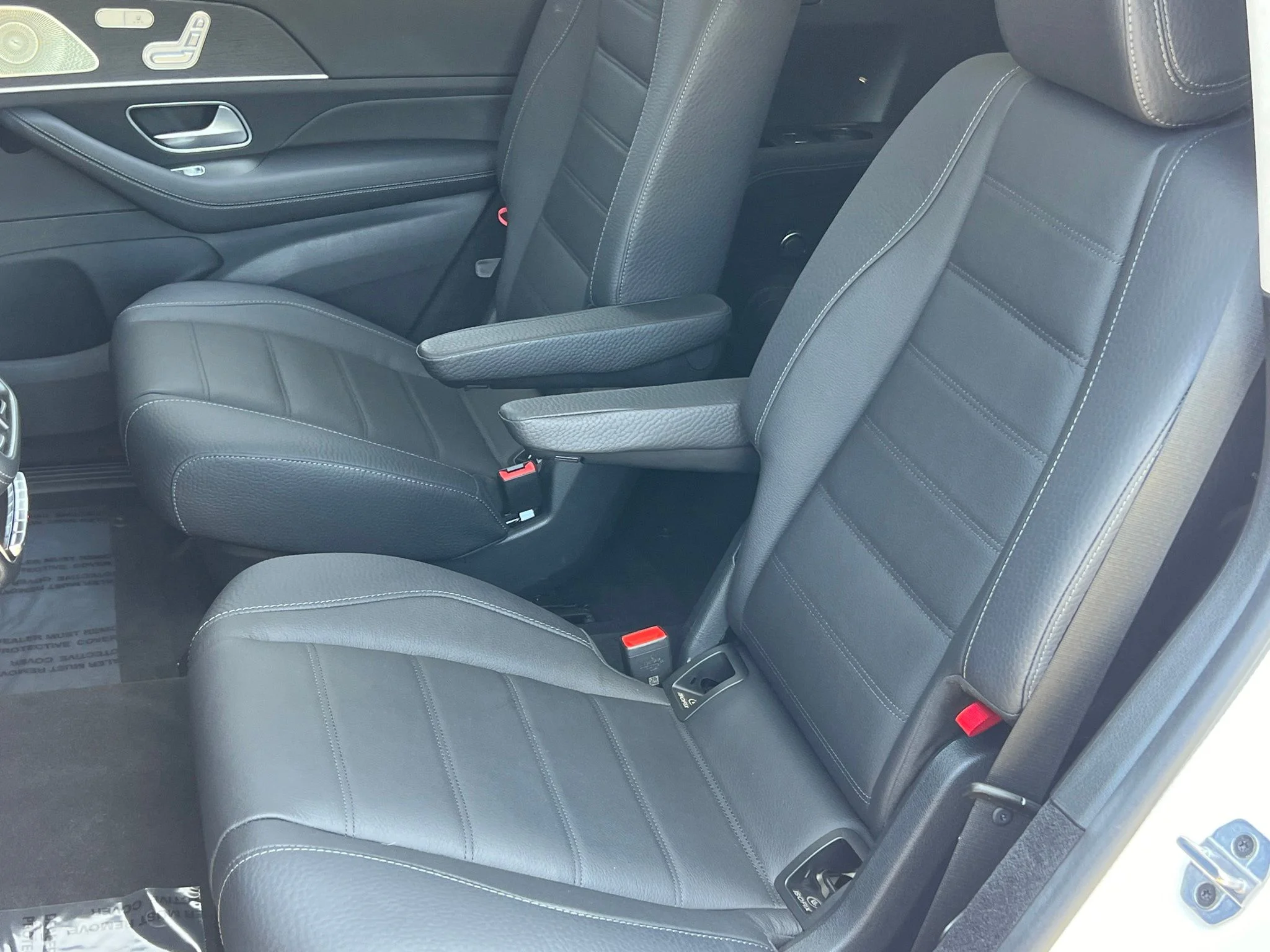 Used 2023 White Mercedes-Benz GLS 580 image 19