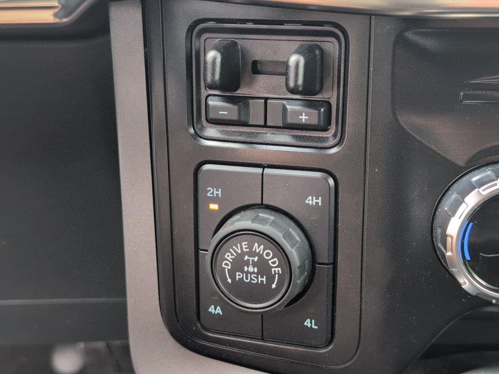 Used 2023 Antimatter Blue Ford LARIAT image 28