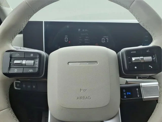 Used 2026  Hyundai SEL image 12