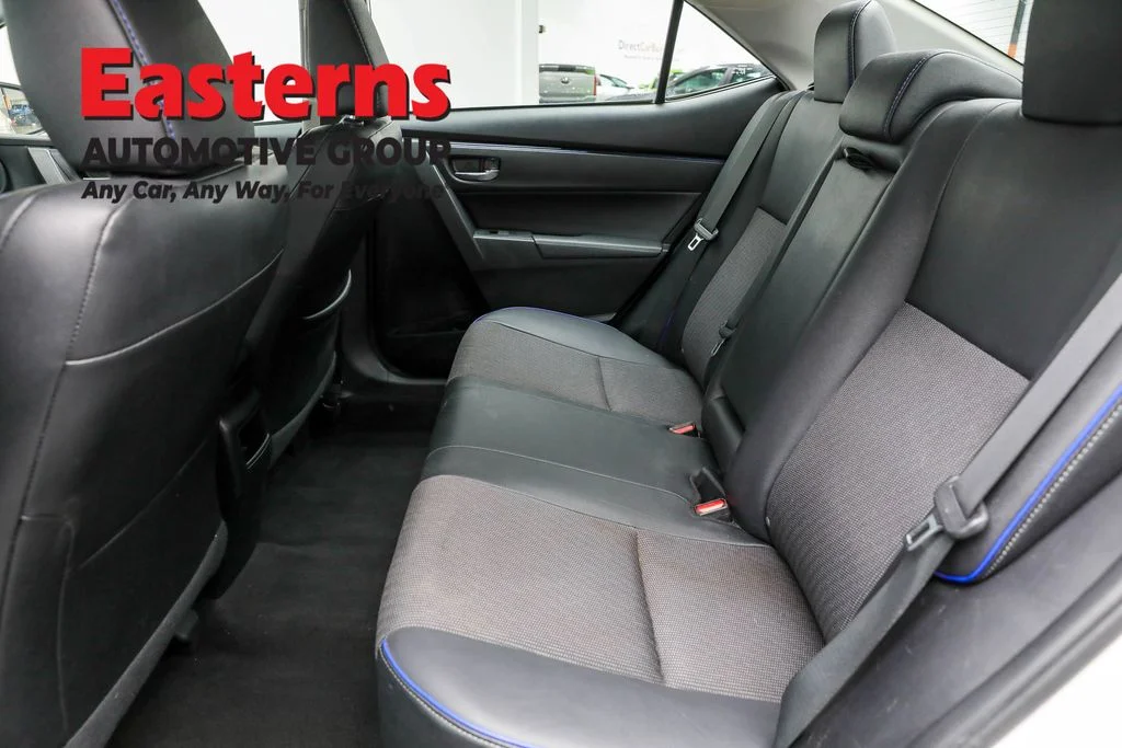 Used 2018 White Toyota SE image 20