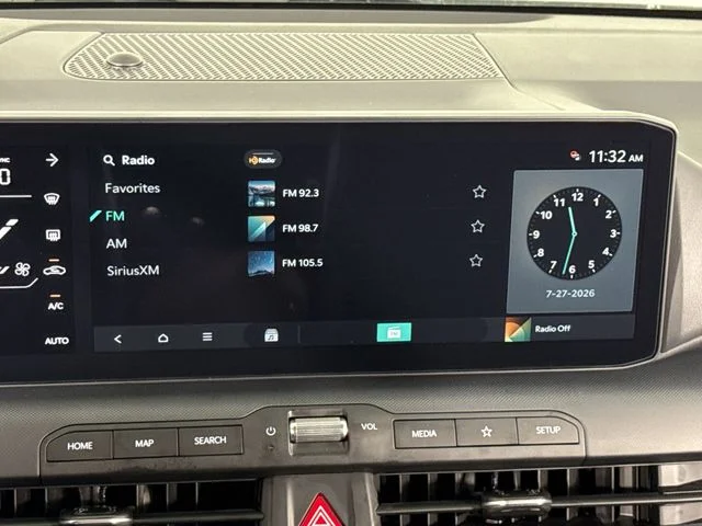 New 2026 Snow White Pearl Kia EX image 16