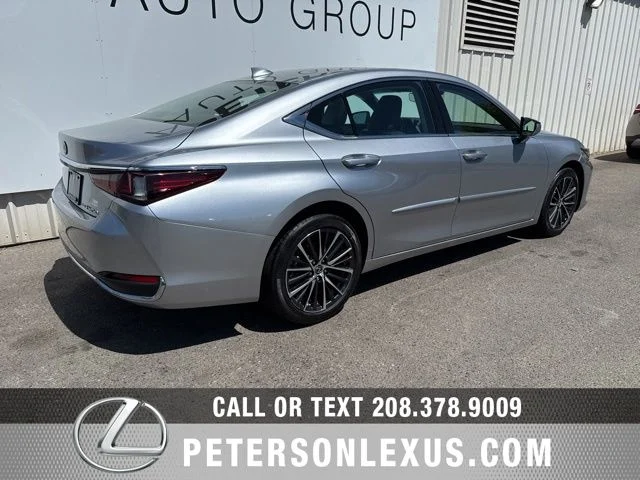 Used 2024 Silver Lexus 250 image 3