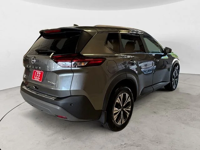 Used 2023 Gray Nissan SV image 6