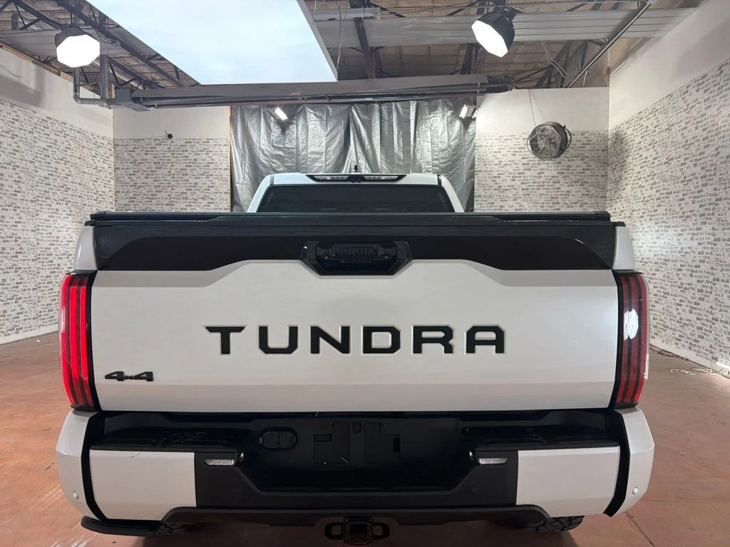 Used 2022 Wind Chill Pearl Toyota Platinum image 6
