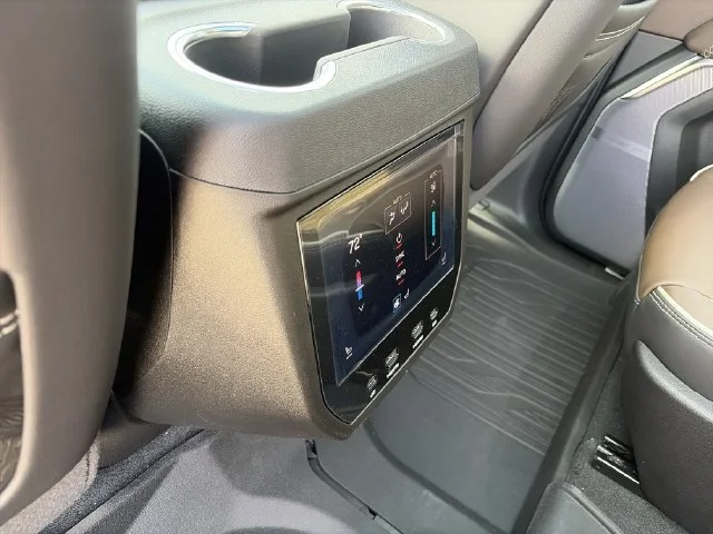 New 2027 Silver GMC Denali Ultimate image 16