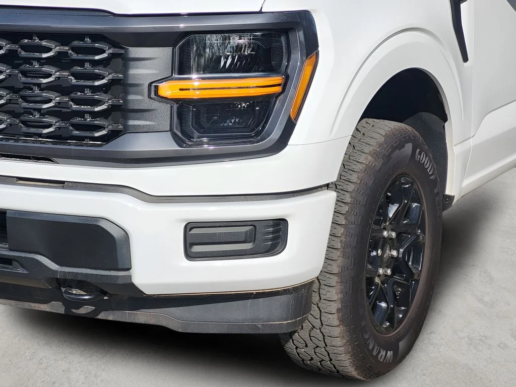 Used 2025 Oxford White Ford STX image 25