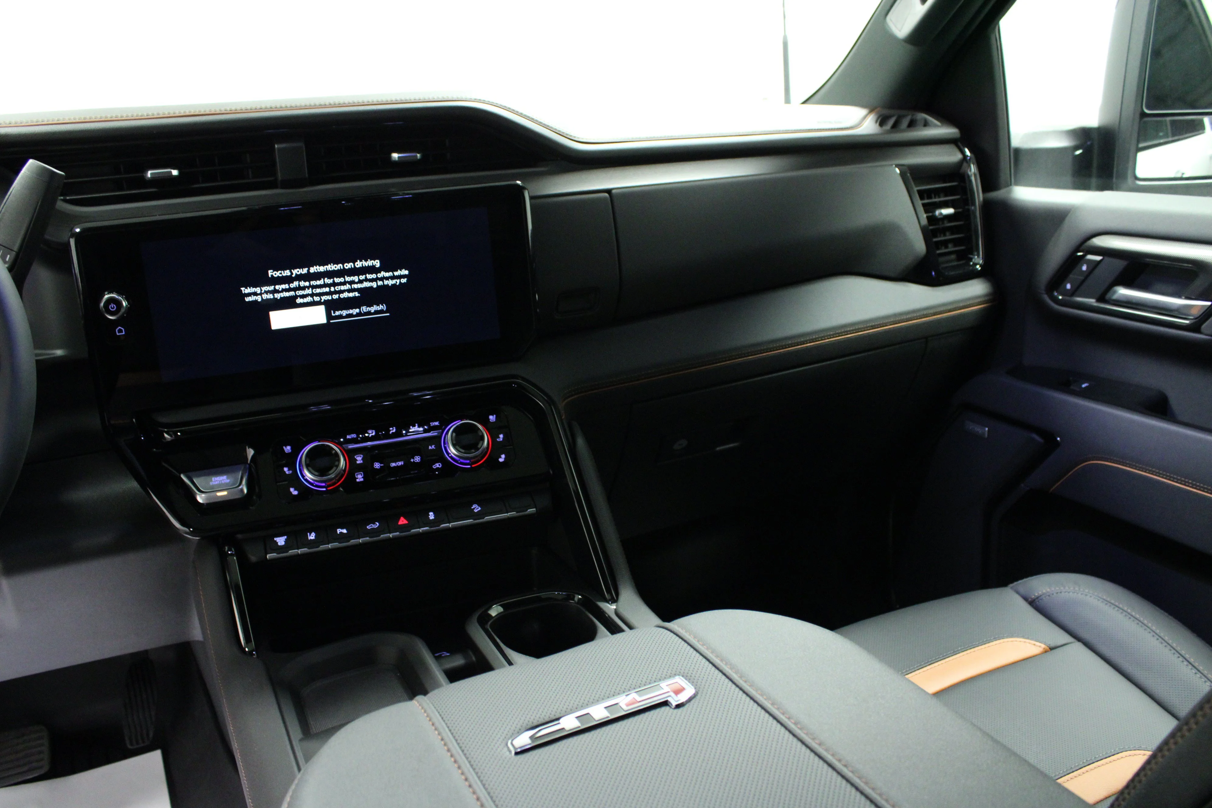 2026 GMC Sierra 2500HD AT4 - Photo 19