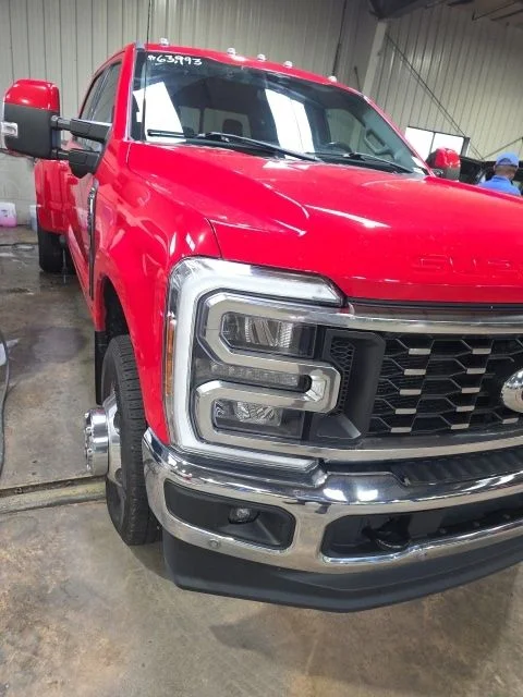 Used 2023 Red Ford Lariat image 3