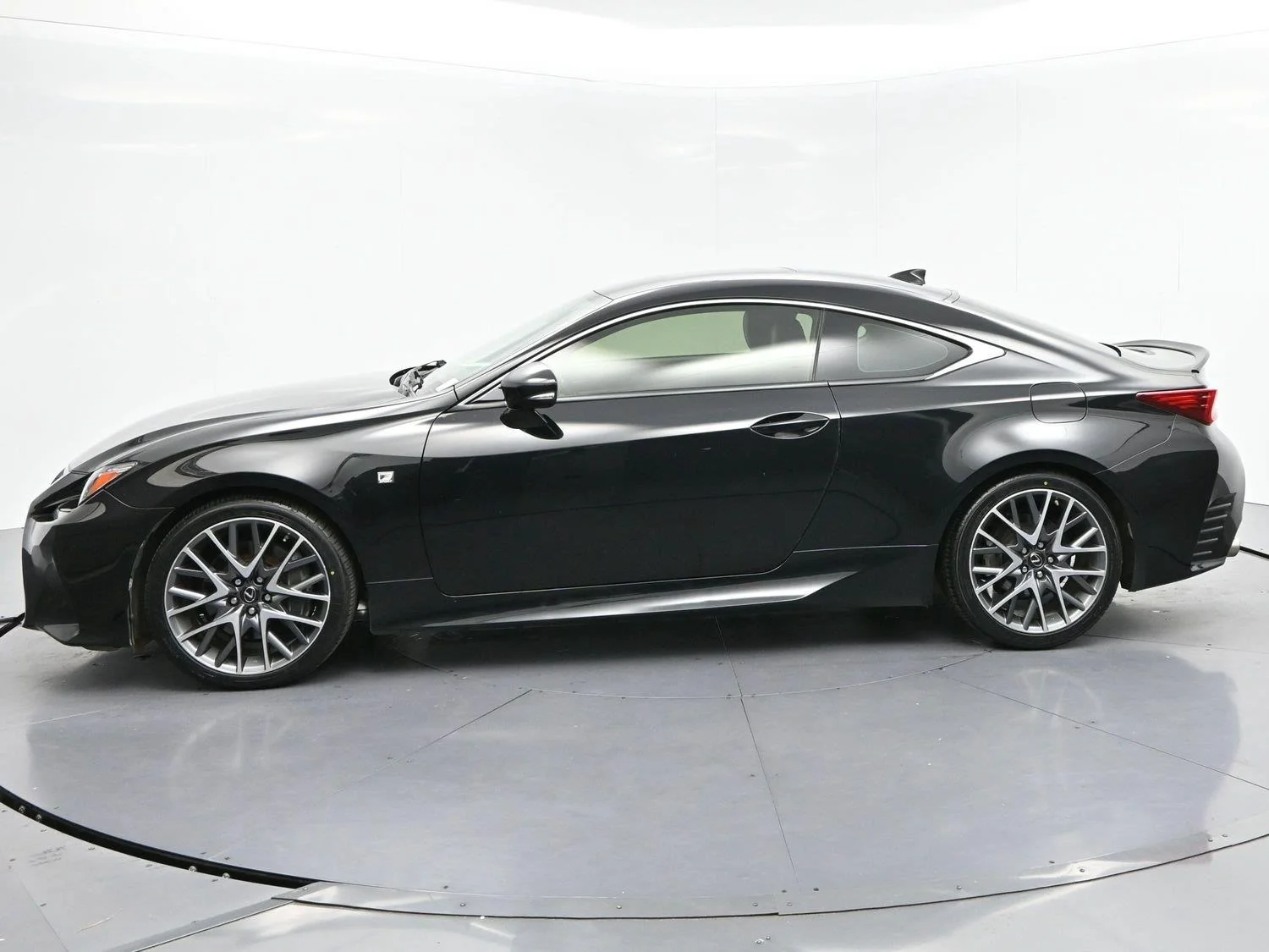 Used 2016 Obsidian Lexus Base image 4