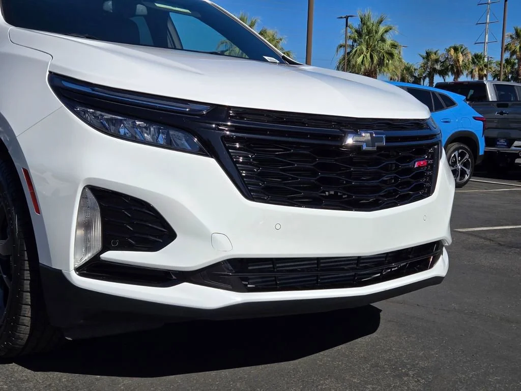 Used 2024 Summit White Chevrolet RS image 8