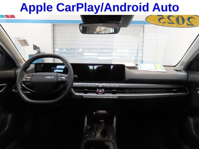 2025 Kia K4 LXS - Photo 7