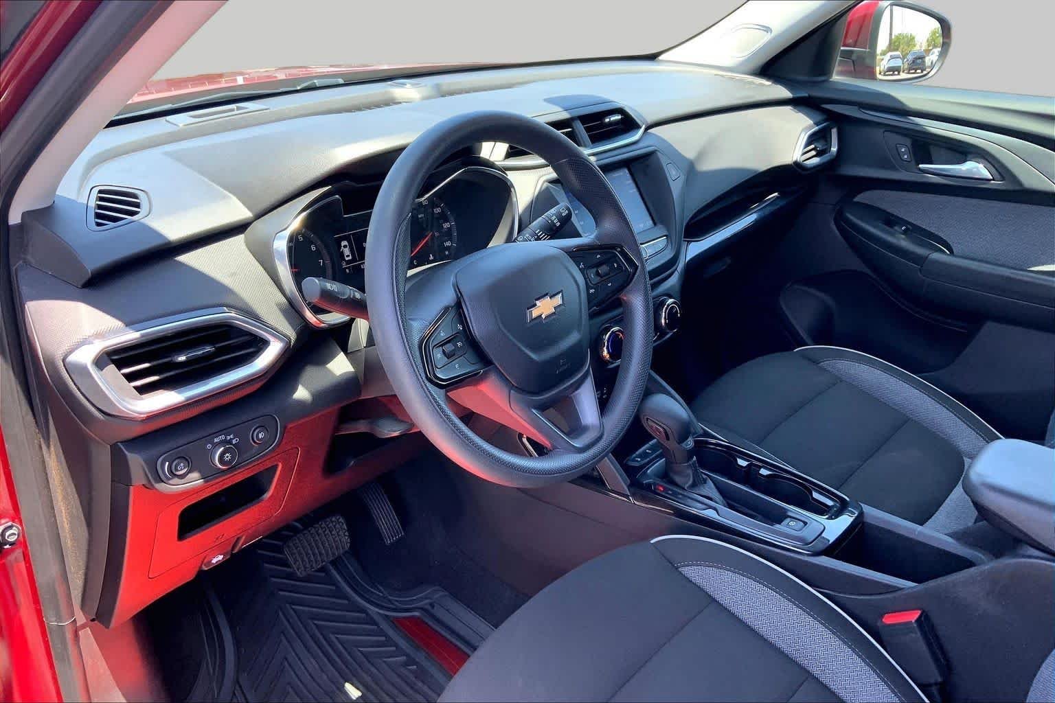 Used 2023 Crimson Metallic Chevrolet LT image 18