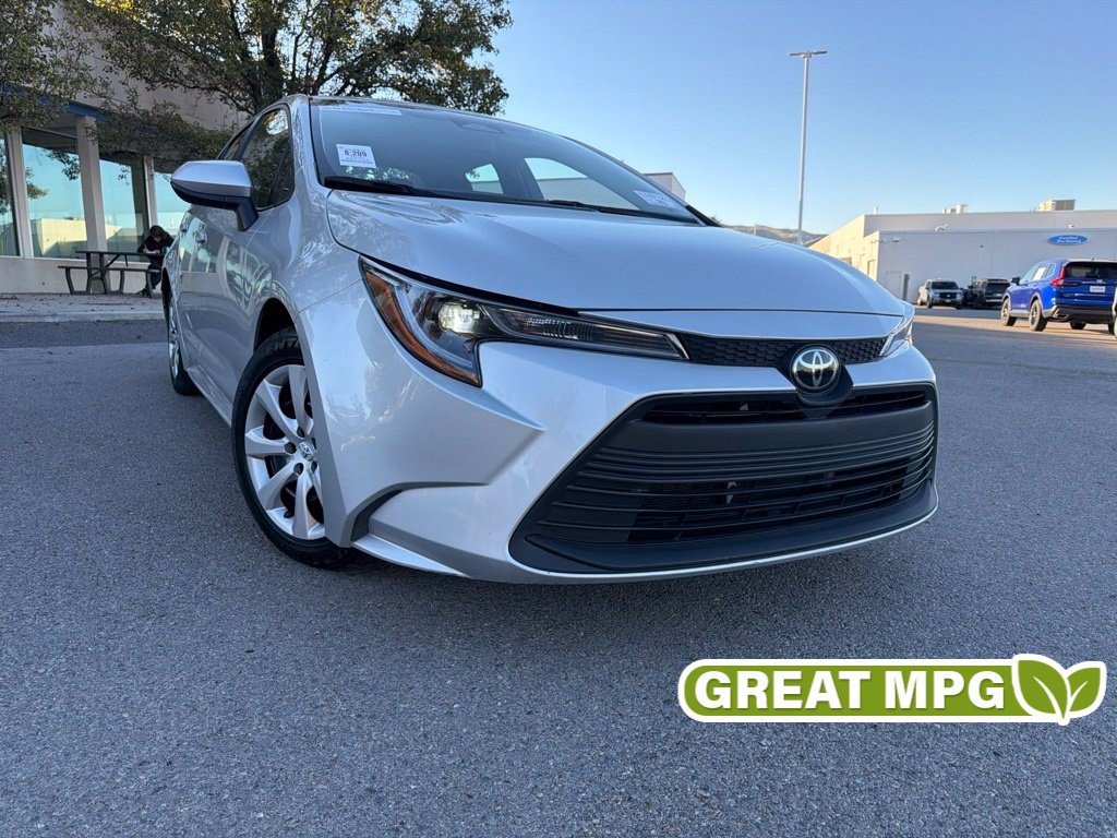 Used 2025 Classic Silver Metallic Toyota LE image 1