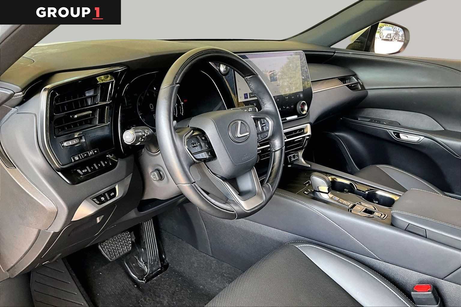 Used 2024 Eminent White Pearl Lexus Premium image 14