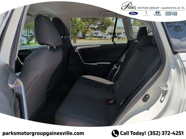 Used 2021 White Toyota LE image 16