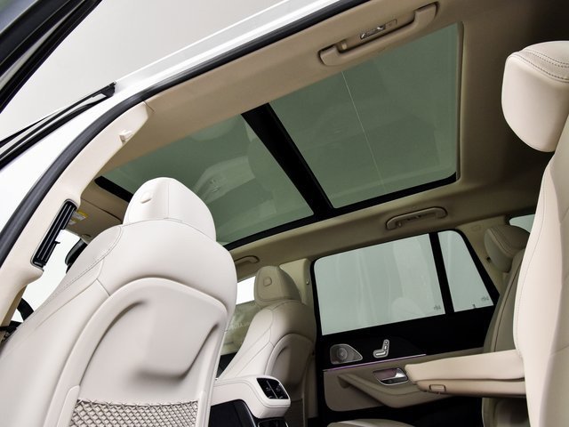 New 2026 Polar White Mercedes-Benz GLS 450 image 78