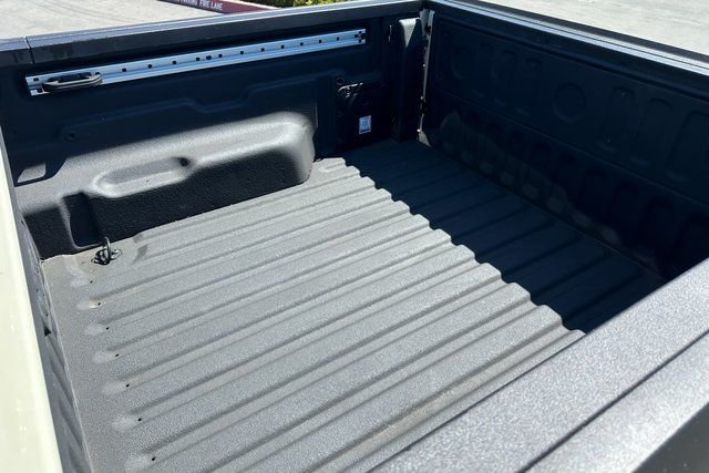 Used 2024 Terrain Ford XLT image 27