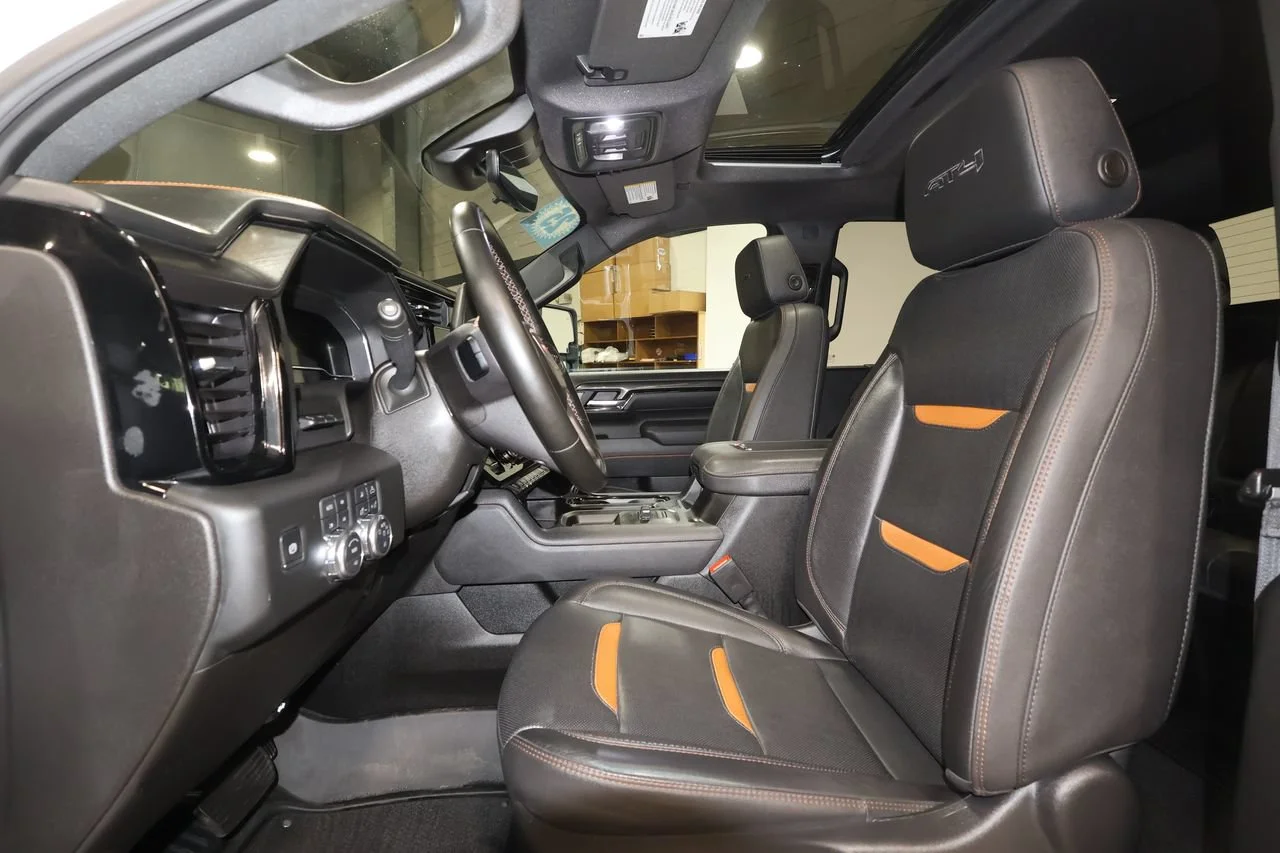 2025 GMC Sierra 2500HD AT4 - Photo 24