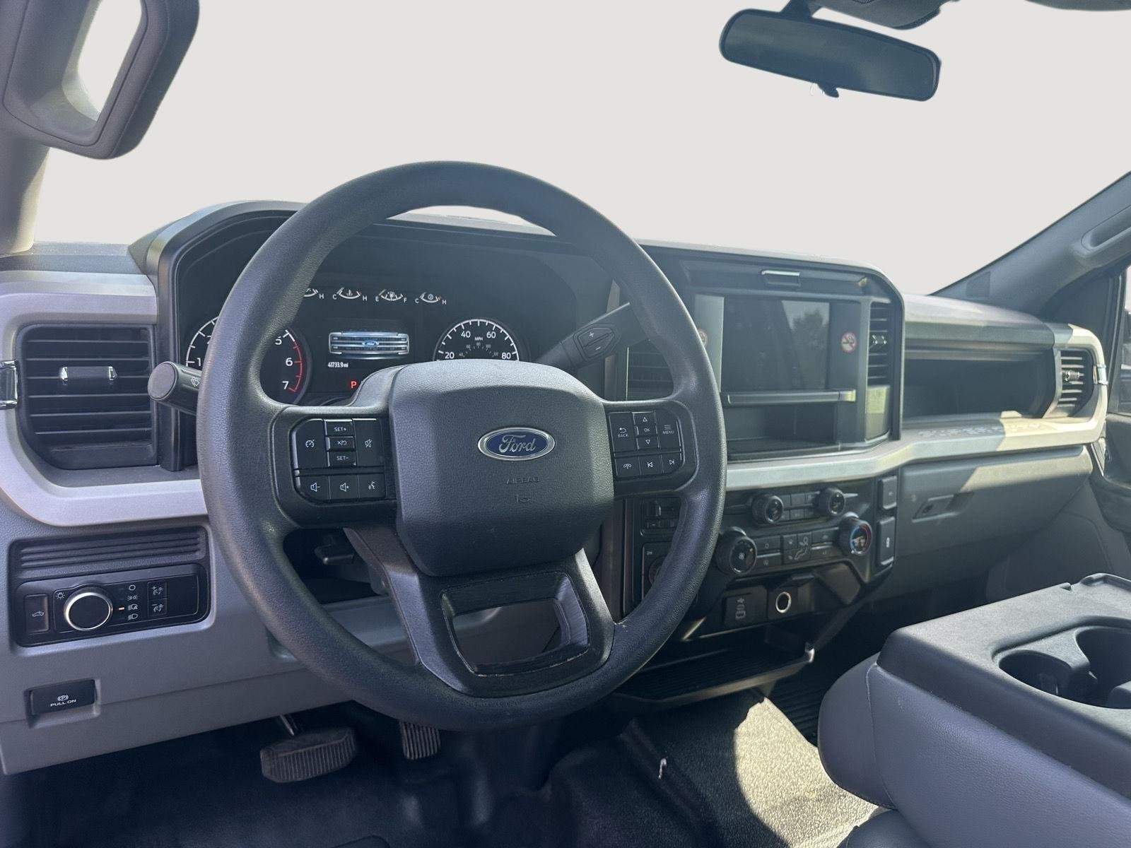 Used 2026 Oxford White Ford XL image 10