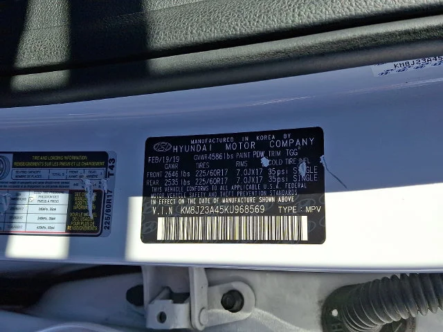 Used 2019 White Hyundai SE image 26