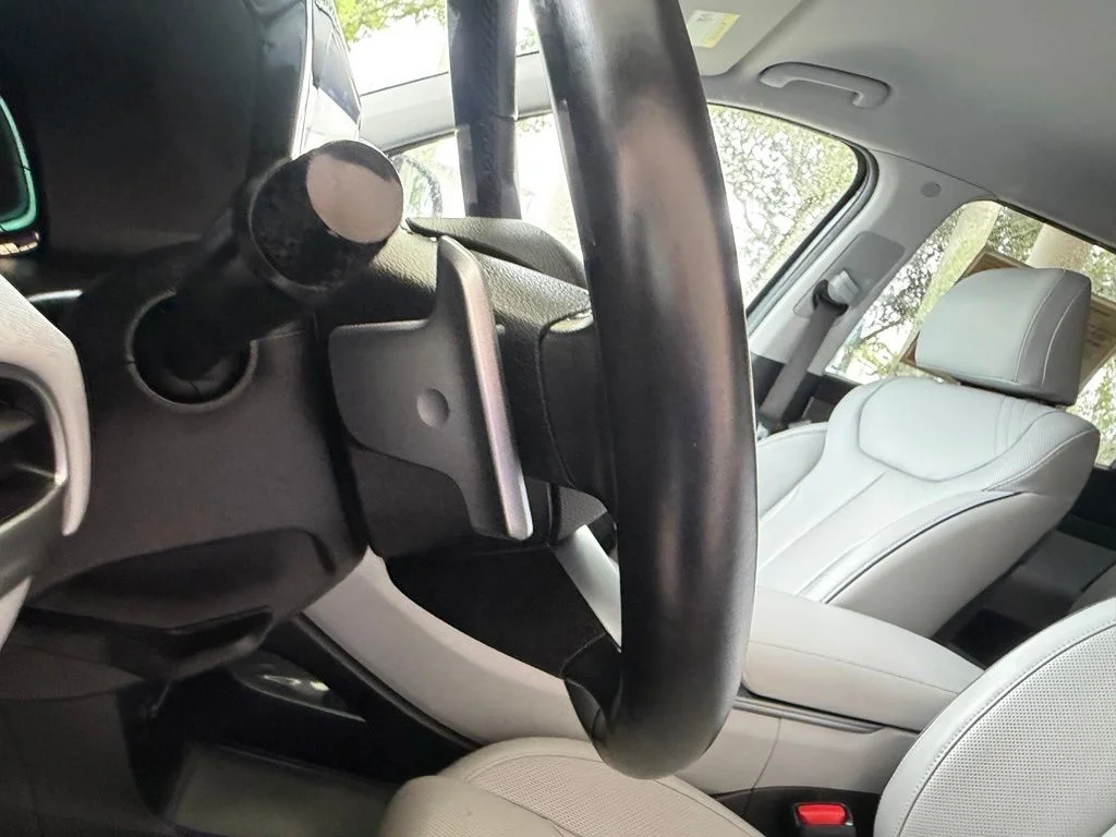 Used 2024 White Hyundai SEL image 39
