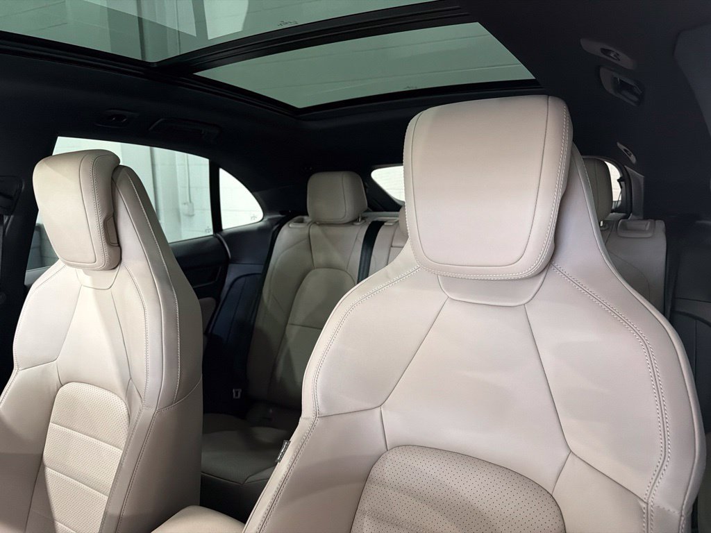 Certified Used 2025 White Porsche  image 33