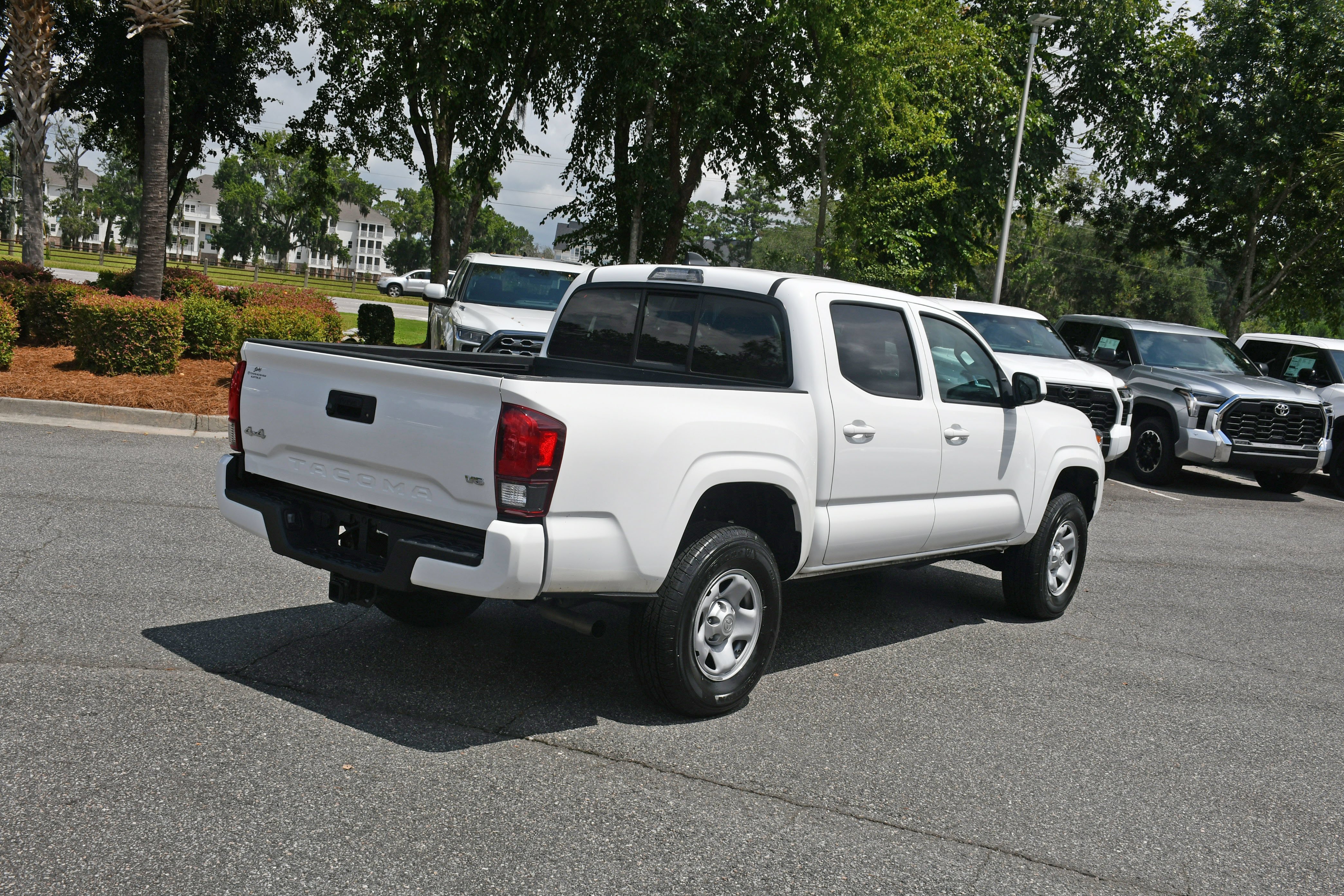 Used 2023 White Toyota SR image 3