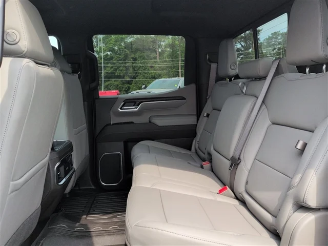 2026 GMC Sierra 1500 SLT - Photo 49