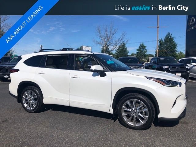 2022 Toyota Highlander Limited