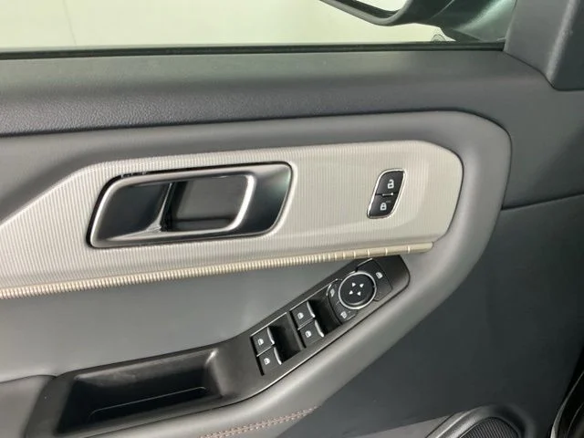 New 2026 Agate Black Metallic Ford Active image 14