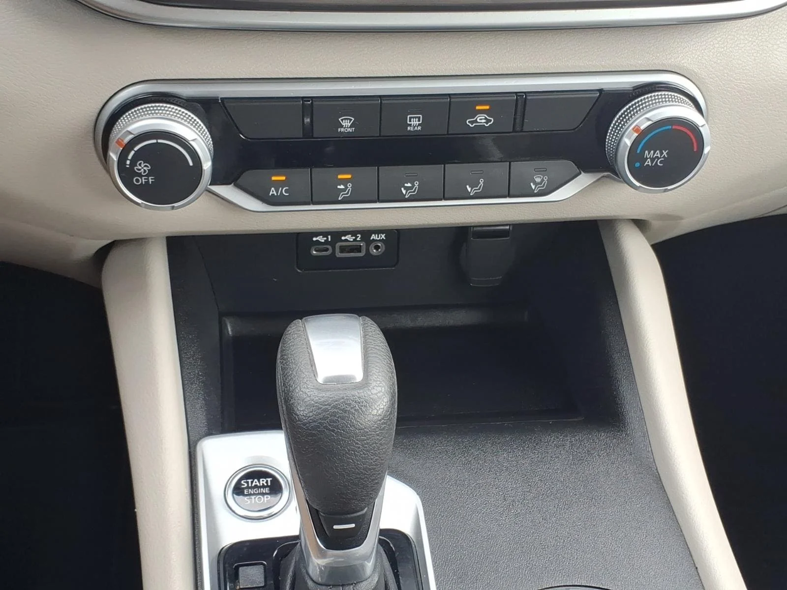 Used 2025 Super Black Nissan 2.5 SV image 21